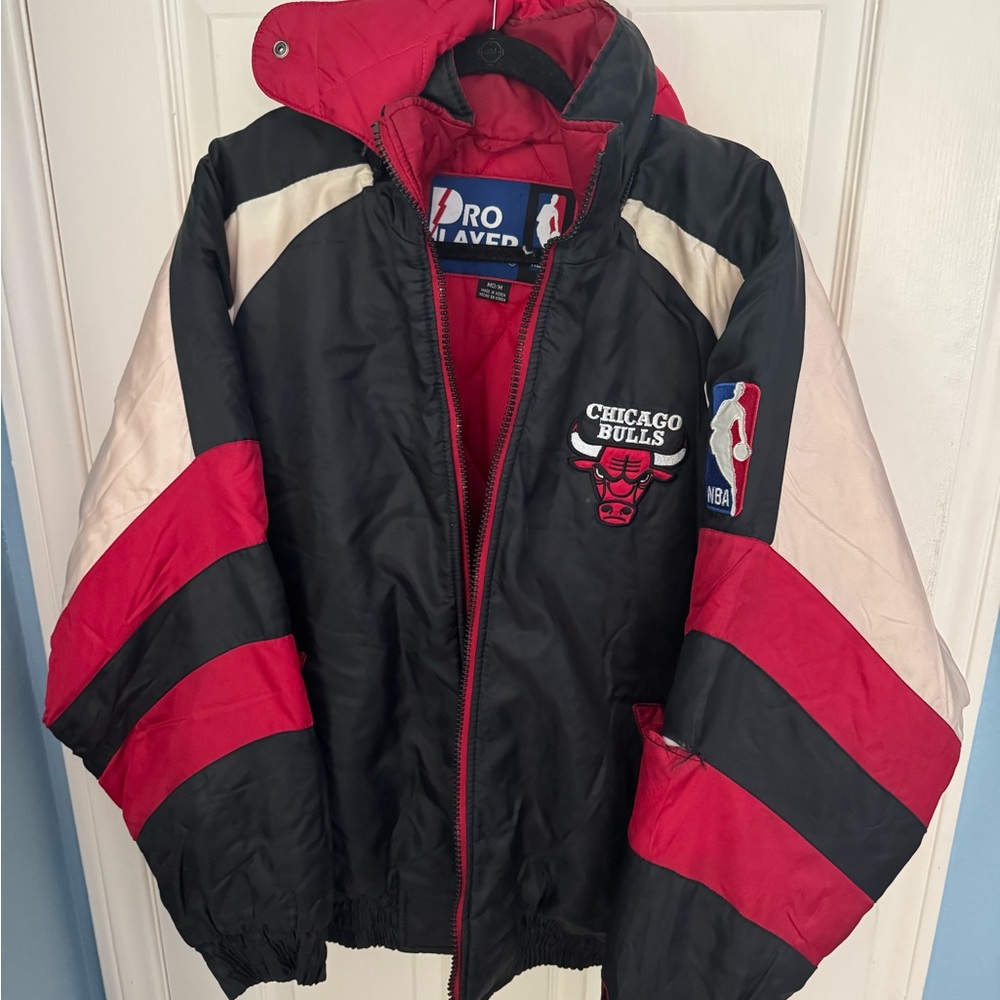 PRO PLAYER VINTAGE CHICAGO BULLS JACKET SIZE MEDIUM MENS